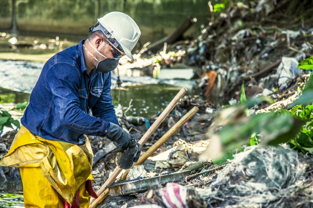 Safe and Responsible Hazardous Waste Disposal Guide for Zion, IL Residents